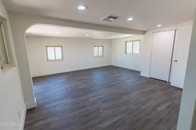 8815 N 31st Avenue, Phoenix, AZ 85051 - Photo 17