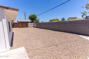 8815 N 31st Ave, Phoenix, AZ 85051 - Photo 35