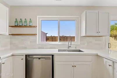 3959 W Whispering Wind Drive, Glendale, AZ 85310 - Photo 5