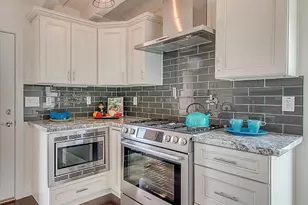 3228 N 27th St, Phoenix, AZ 85016 - Photo 9