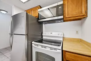 12231 N 21st Ave, Phoenix, AZ 85029 - Photo 9