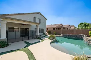 9138 W Clara Ln, Peoria, AZ 85382 - Photo 7