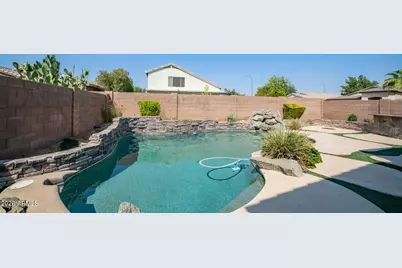 9138 W Clara Lane, Peoria, AZ 85382 - Photo 33