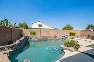9138 W Clara Ln, Peoria, AZ 85382 - Photo 33