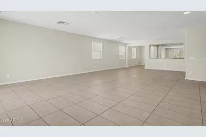 8747 W Solano Drive, Glendale, AZ 85305 - Photo 5