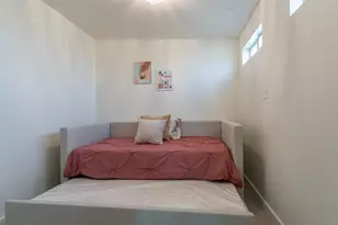 3302 E Turquoise Ave, Phoenix, AZ 85028 - Photo 25