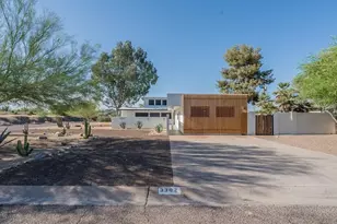 3302 E Turquoise Ave, Phoenix, AZ 85028 - Photo 1