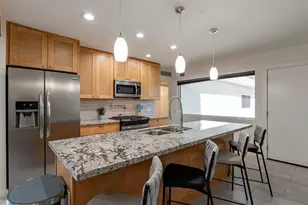 3302 E Turquoise Ave, Phoenix, AZ 85028 - Photo 17