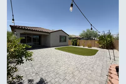 1636 W Estes Way, Phoenix, AZ 85041 - Photo 29