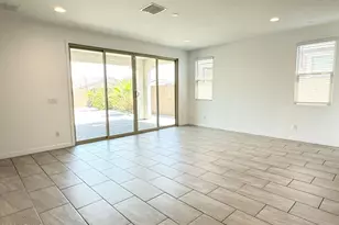 1636 W Estes Way, Phoenix, AZ 85041 - Photo 3