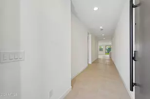 7951 W Loma Ln, Peoria, AZ 85345 - Photo 5