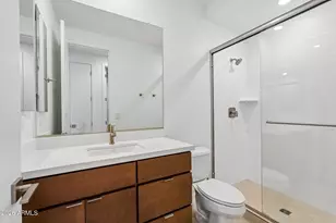 7951 W Loma Ln, Peoria, AZ 85345 - Photo 29