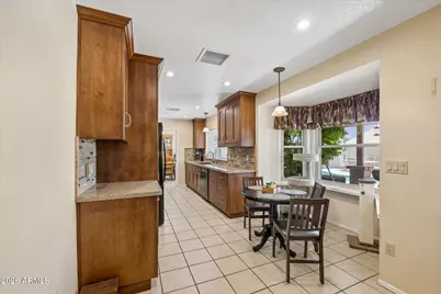 5809 W Purdue Avenue, Glendale, AZ 85302 - Photo 5