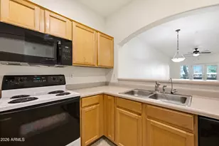7021 E Earll Dr, Scottsdale, AZ 85251 - Photo 11