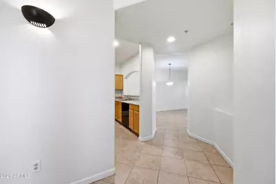 7021 E Earll Drive #Unit 112, Scottsdale, AZ 85251 - Photo 3