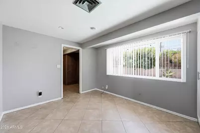 3737 W Griswold Road, Phoenix, AZ 85051 - Photo 7
