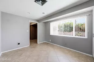3737 W Griswold Rd, Phoenix, AZ 85051 - Photo 7