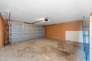 3737 W Griswold Rd, Phoenix, AZ 85051 - Photo 23