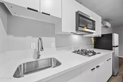 3025 N 32nd Street #59, Phoenix, AZ 85018 - Photo 5