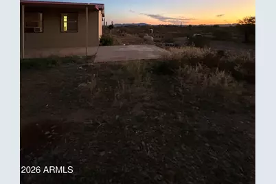 35439 W Carefree Highway, Wickenburg, AZ 85390 - Photo 45