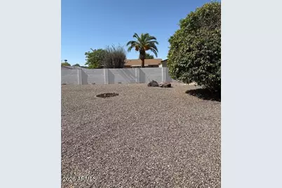 10134 W Signal Butte Circle, Sun City, AZ 85373 - Photo 23