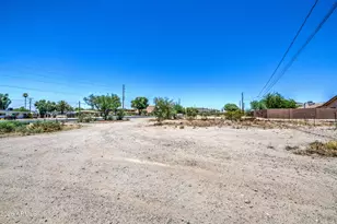 415 N Crismon Rd, Mesa, AZ 85207 - Photo 1