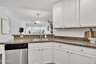 5350 E Deer Valley Dr, Phoenix, AZ 85054 - Photo 7