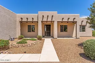 8867 S Welsh Pl, Hereford, AZ 85615 - Photo 3
