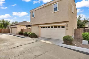 1662 S Martingale Rd, Gilbert, AZ 85295 - Photo 29