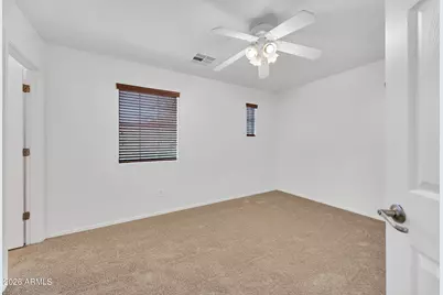 1662 S Martingale Road, Gilbert, AZ 85295 - Photo 15