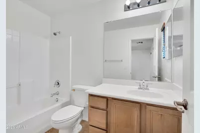 1662 S Martingale Road, Gilbert, AZ 85295 - Photo 17