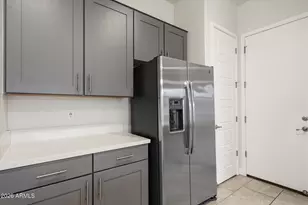 1949 W Kinfield Trail, Phoenix, AZ 85085 - Photo 9