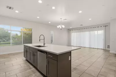 1949 W Kinfield Trail, Phoenix, AZ 85085 - Photo 11