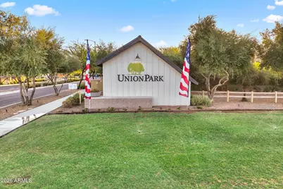 1949 W Kinfield Trail, Phoenix, AZ 85085 - Photo 49