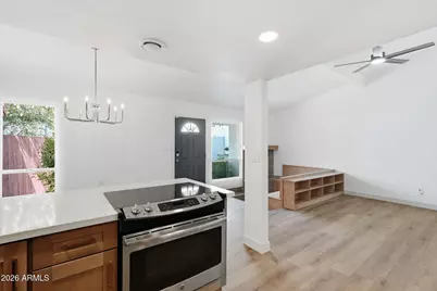 5805 N 8th Place, Phoenix, AZ 85014 - Photo 17