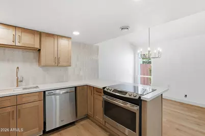 5805 N 8th Place, Phoenix, AZ 85014 - Photo 15
