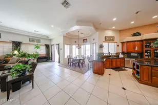 925 E Valencia Dr, Phoenix, AZ 85042 - Photo 27