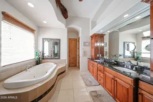 925 E Valencia Dr, Phoenix, AZ 85042 - Photo 23