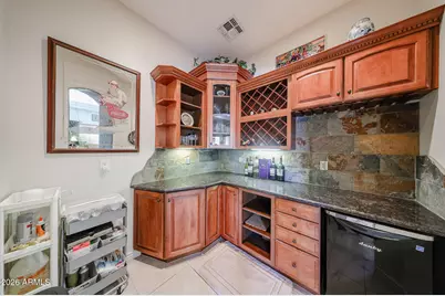 925 E Valencia Drive, Phoenix, AZ 85042 - Photo 29