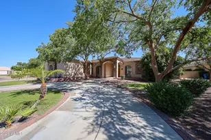925 E Valencia Dr, Phoenix, AZ 85042 - Photo 3