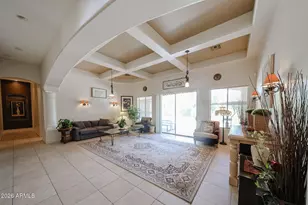 925 E Valencia Dr, Phoenix, AZ 85042 - Photo 7