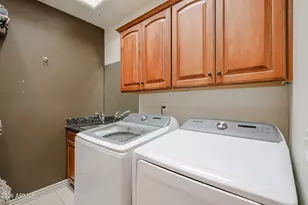 925 E Valencia Dr, Phoenix, AZ 85042 - Photo 37
