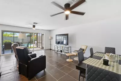 1321 E Earll Dr Drive, Phoenix, AZ 85014 - Photo 5