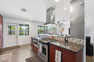 1321 E Earll Dr, Phoenix, AZ 85014 - Photo 15