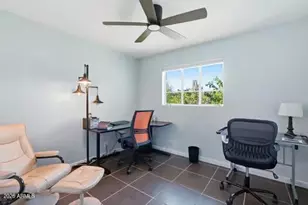 1321 E Earll Dr, Phoenix, AZ 85014 - Photo 25