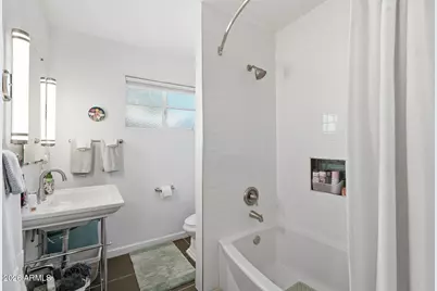 1321 E Earll Drive, Phoenix, AZ 85014 - Photo 21