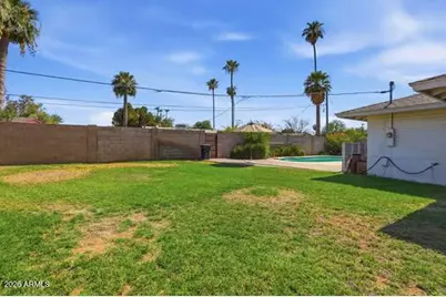 1321 E Earll Drive, Phoenix, AZ 85014 - Photo 33