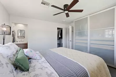 1321 E Earll Dr Drive, Phoenix, AZ 85014 - Photo 19