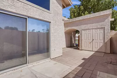 2019 W Lemon Tree Place #1102, Chandler, AZ 85224 - Photo 17