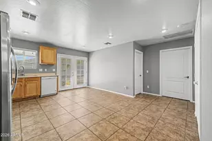 11207 W Hopi St, Avondale, AZ 85323 - Photo 9
